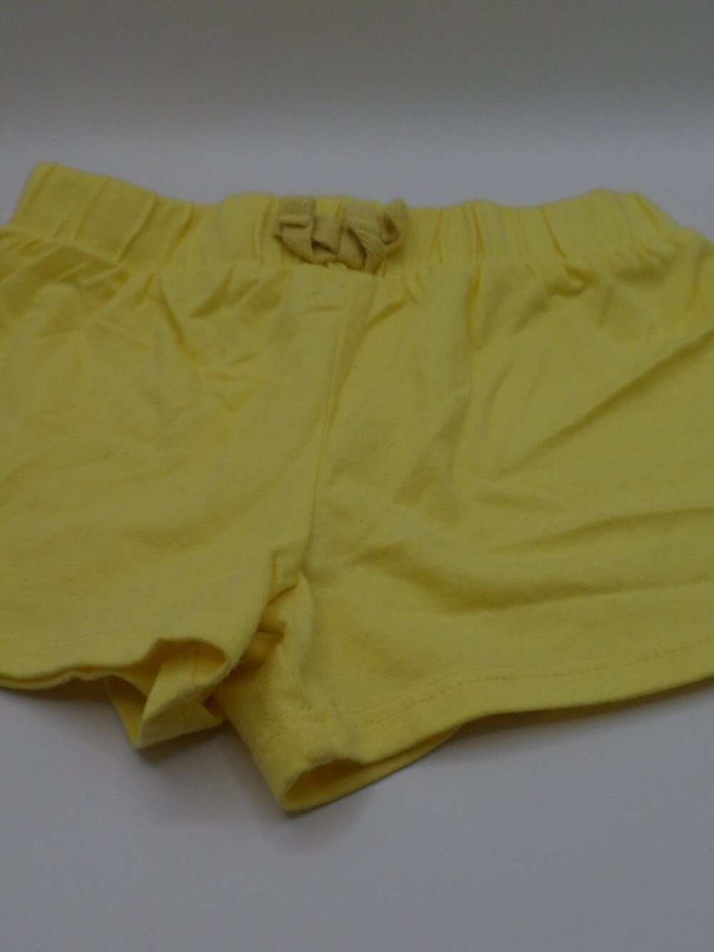 Girls Wonderkids Yellow Shorts 4T.